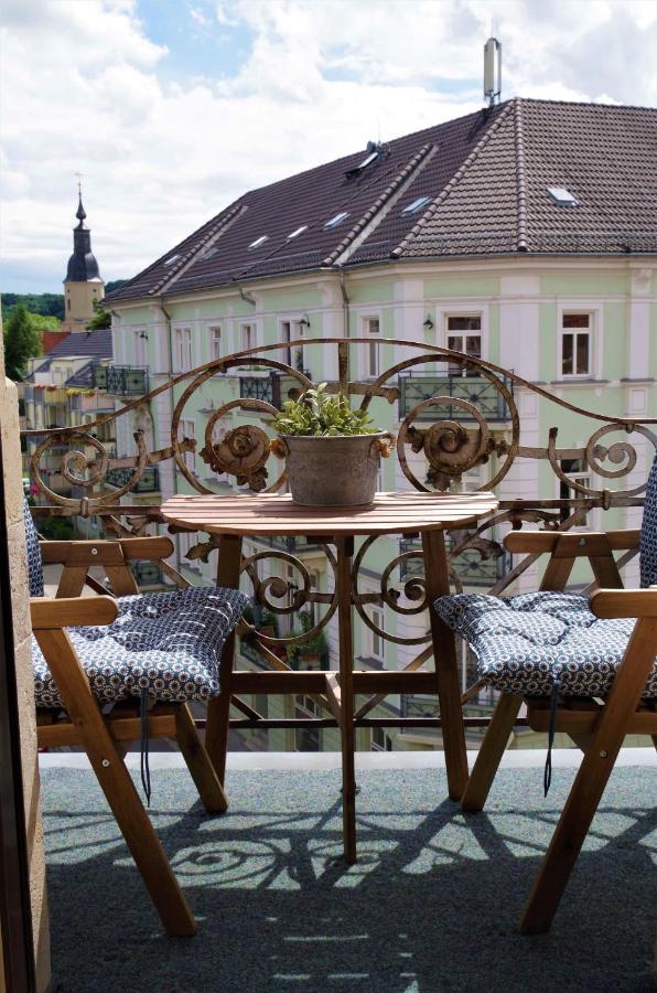 Lichtblick - sonnige Ferienwohnung am Lutherplatz Meißen Exterior foto